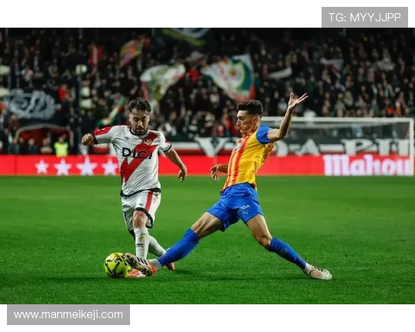 西甲联赛有底线裁判：西甲联赛裁判的底线标准与执法原则